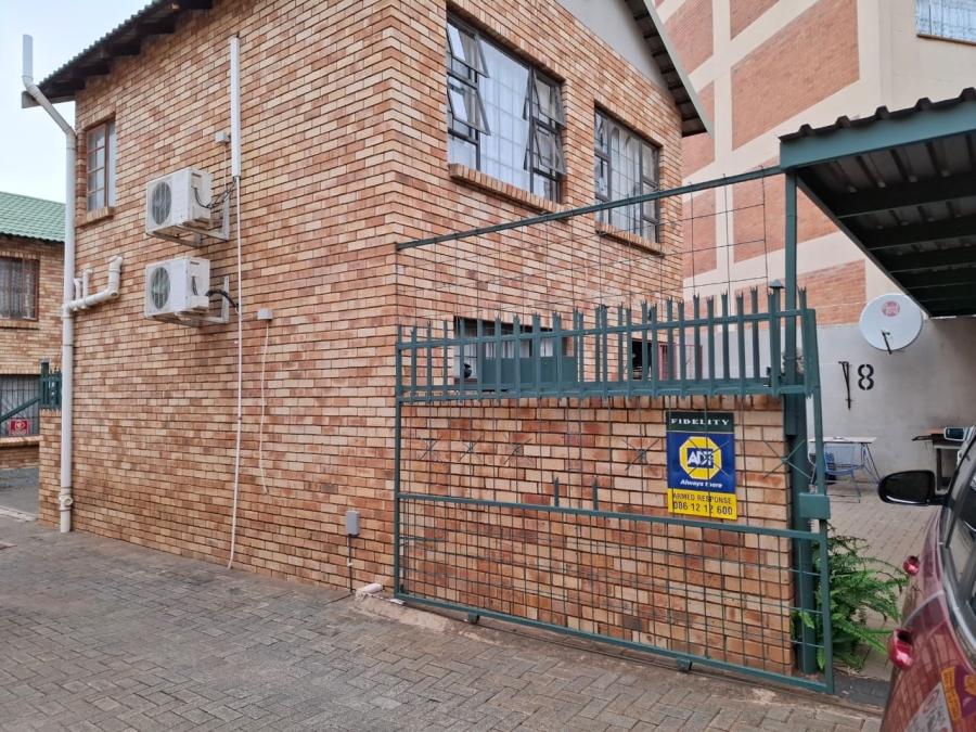 2 Bedroom Property for Sale in Navalsig Free State